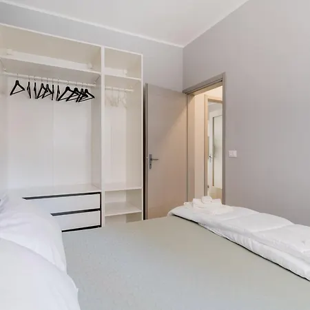 Colli Apartment *
